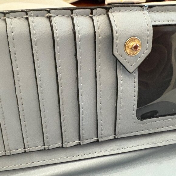 Victorias Secret Quilted Tech Skyflower Blue Wristlet Wallet Gold Detailing - Picture 7 of 13